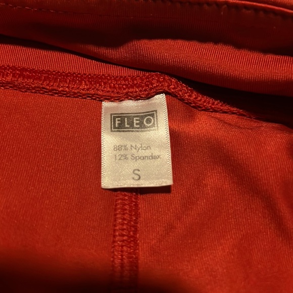 FLEO athletic shorts - Picture 3 of 3